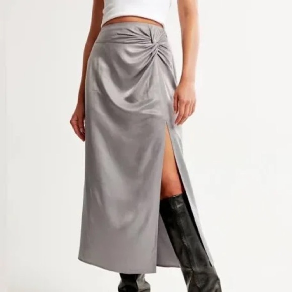Abercrombie & Fitch Knotted Elevated Satin Midi Skirt - Picture 1 of 6